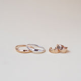 Les Vivants - Curves Gold Ear Cuff