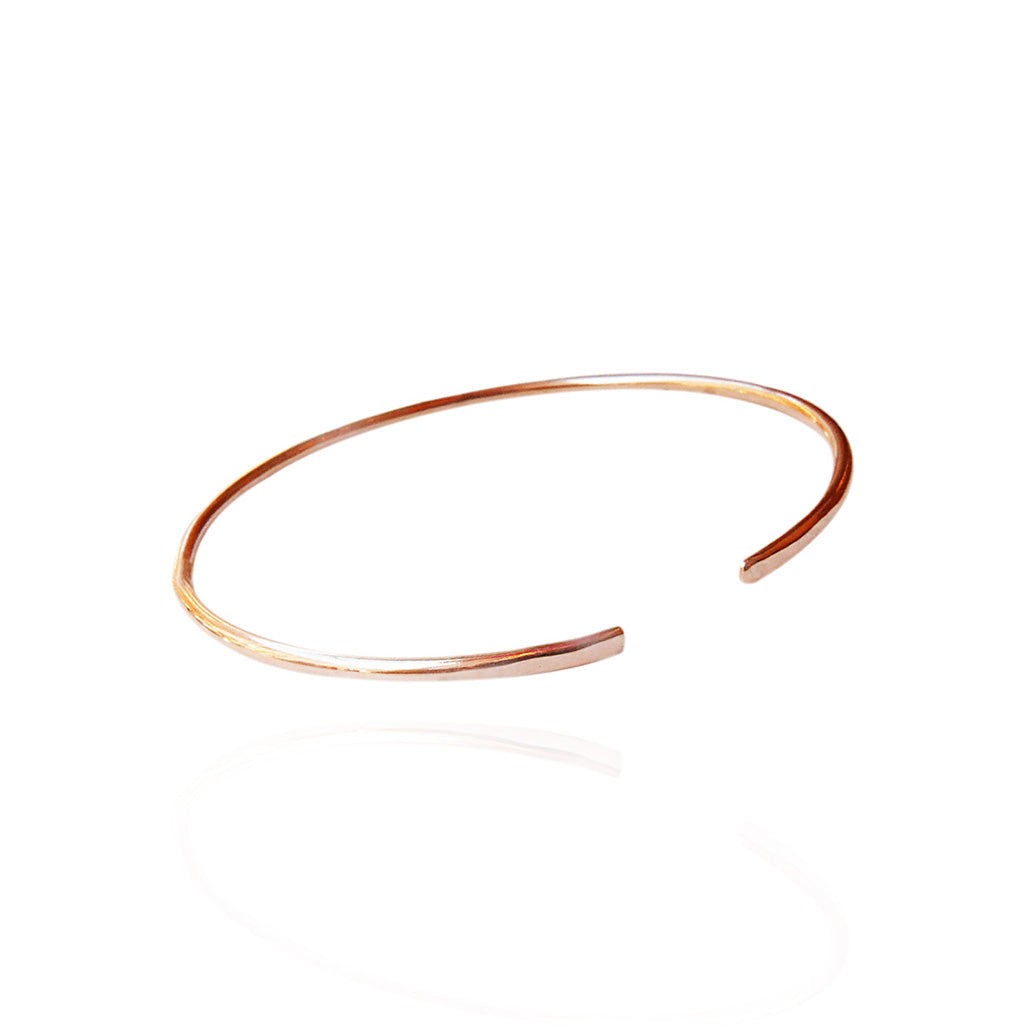 Golden Jennifer bangle