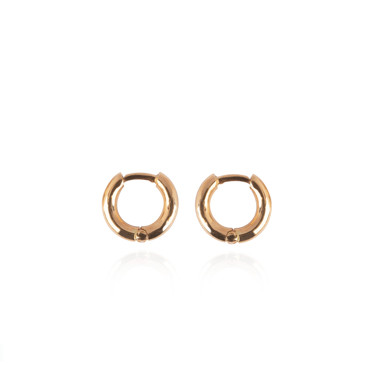 18k gold huggies