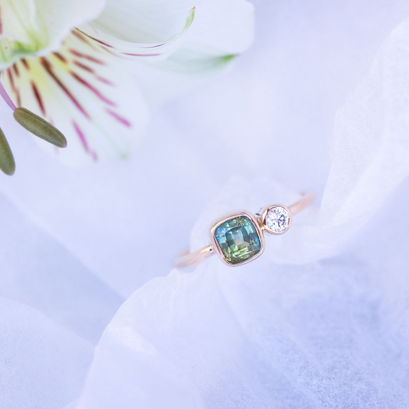 Double Bonbons - Diamond + Sunlit Green Sapphire