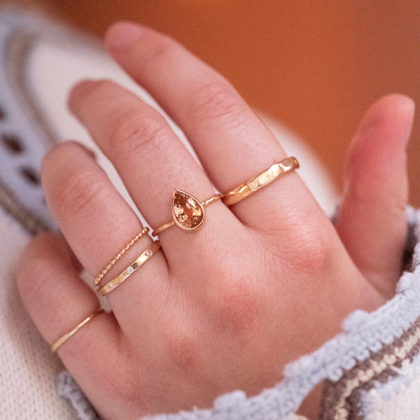 Les Grands -  Champagne Morganite Drop