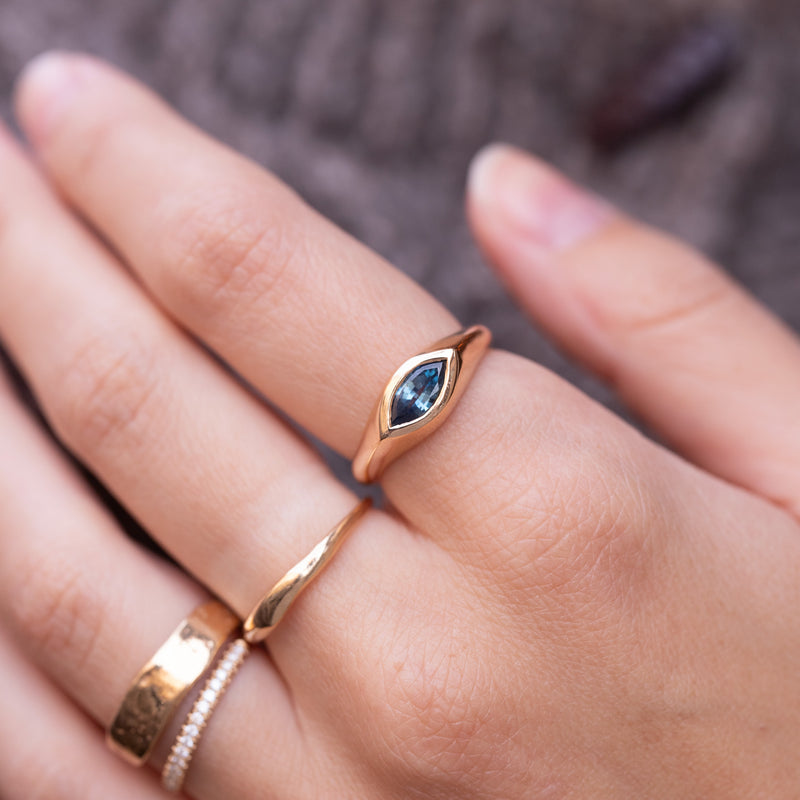 Chunky Eye - Seafoam Blue Sapphire
