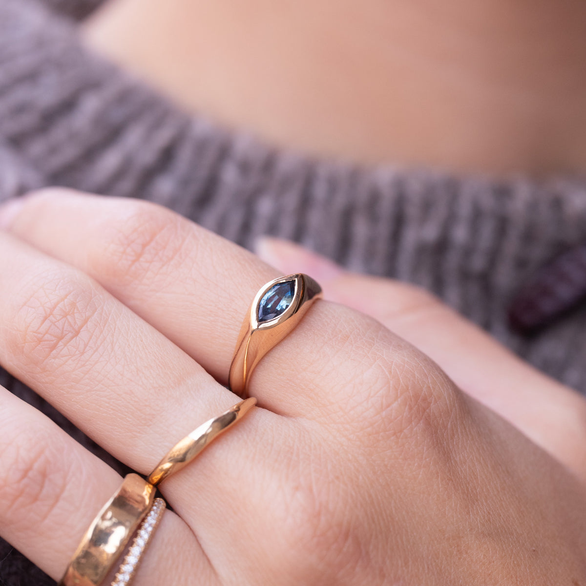 Chunky Eye - Seafoam Blue Sapphire