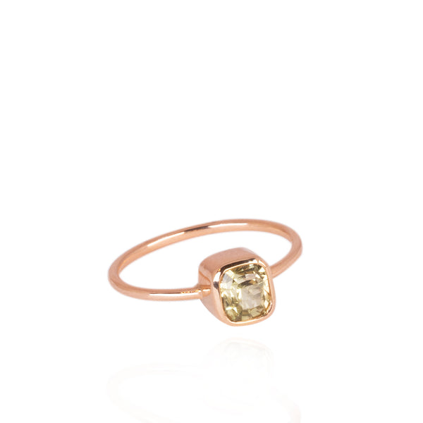 Les Bonbons - Light Yellow-Green Sapphire