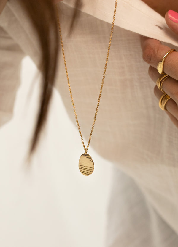 Les Vivants - Traces gold necklace